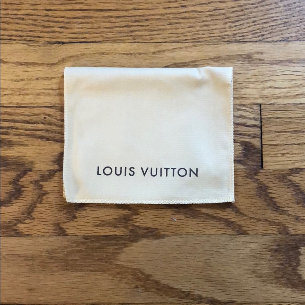 🆕 Louis Vuitton Dust Bag